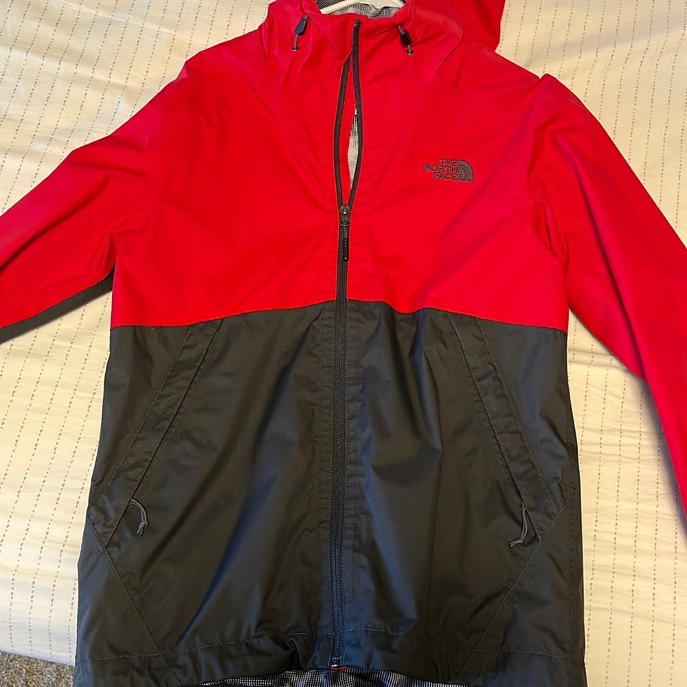 North face windbreaker